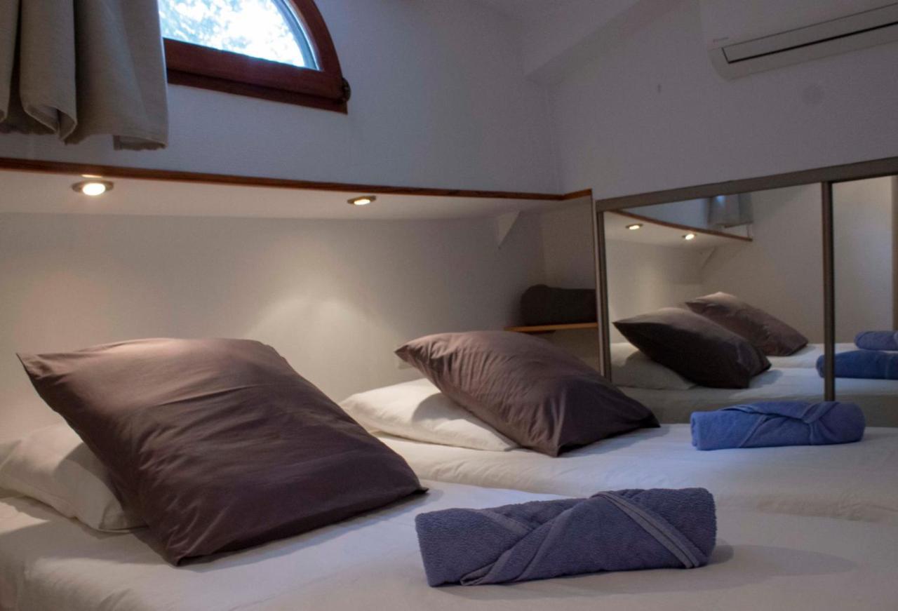 Peniche Le Black Mountain Hotel Villepinte  Екстериор снимка